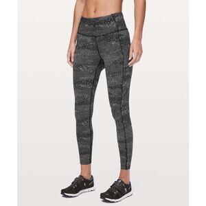 Lululemon Fast & Free 7/8 Tight II *Nulux 25" Meisai White Black 4